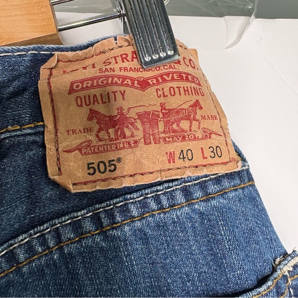 Levis 505 Straight Fit  40/30 - Picture 8 of 10